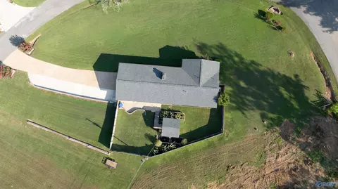 View/Area - 203 Cedar Ln, Killen, AL 35645 photo 1 of 5