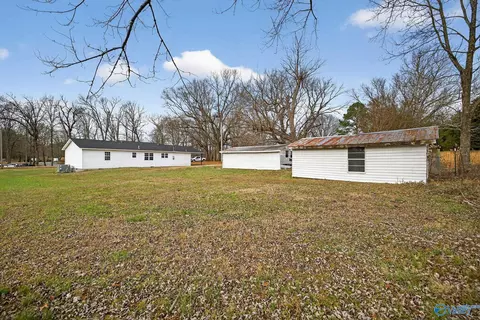 Exterior - 2270 Randles Rd, Grant, AL 35747 photo 4 of 7