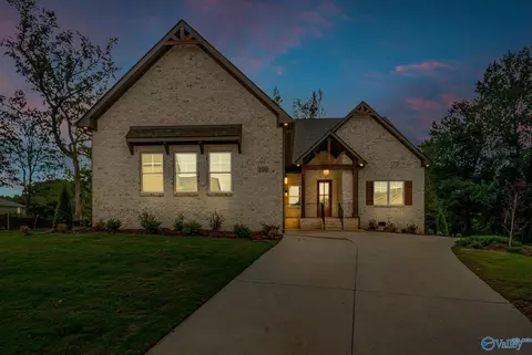 133 Marlbrook Dr, Harvest, AL 35749