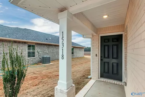 15348 Lapwing Cv, Athens, AL 35611