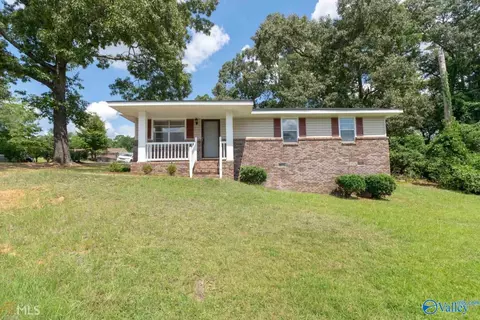 1822 Hwy 50, Lanett, AL 36863