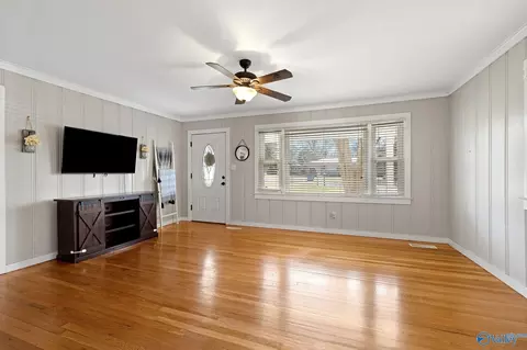 152 6th St, Grant, AL 35747 photo 5