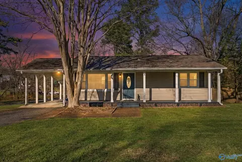 152 6th St, Grant, AL 35747 photo 3