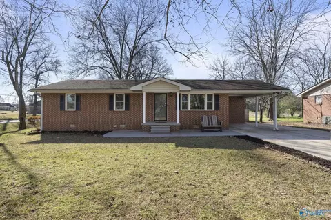 101 Sunset Dr, Athens, AL 35611