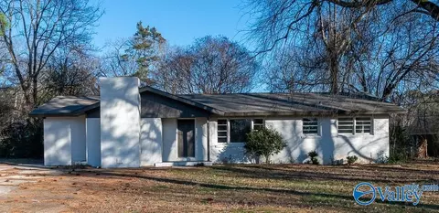 3701 Broadmor Rd, Huntsville, AL 35810