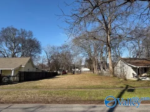 1441 Oshaughnessy Ave, Huntsville, AL 35801