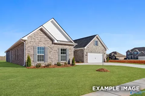 125 Sniper St, Toney, AL 35773