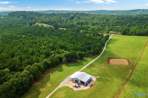 1015 Saint Mary Rd, Lincoln, AL 35096
