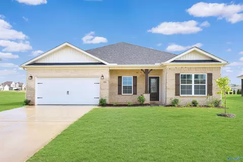 111 Old Dirt Rd, Meridianville, AL 35759
