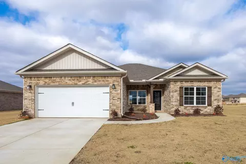 107 Old Dirt Rd, Meridianville, AL 35759