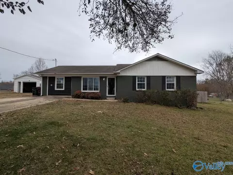 21336 Clement Gin Rd, Athens, AL 35613
