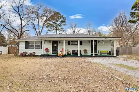 2317 SW State Ave, Decatur, AL 35601
