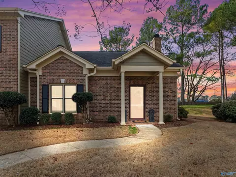 344 Inverness Dr #344, Huntsville, AL 35802