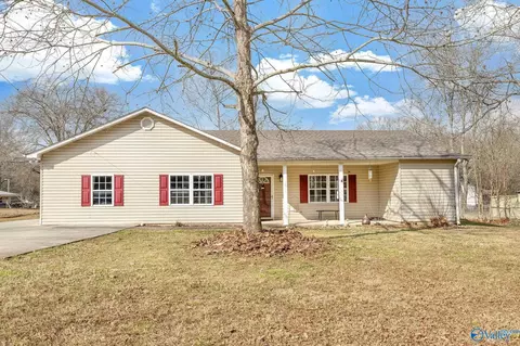 3816 Browns Valley Rd, Guntersville, AL 35976