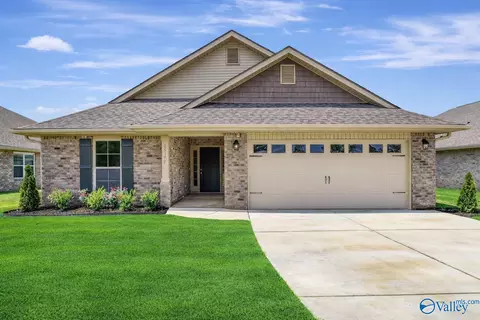 278 Poppy Trl, Meridianville, AL 35759