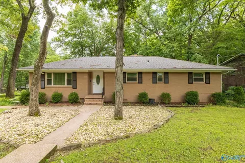 2510 Scenic Dr, Huntsville, AL 35801