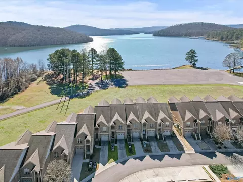 28537 Us Highway 431 #22, Grant, AL 35747