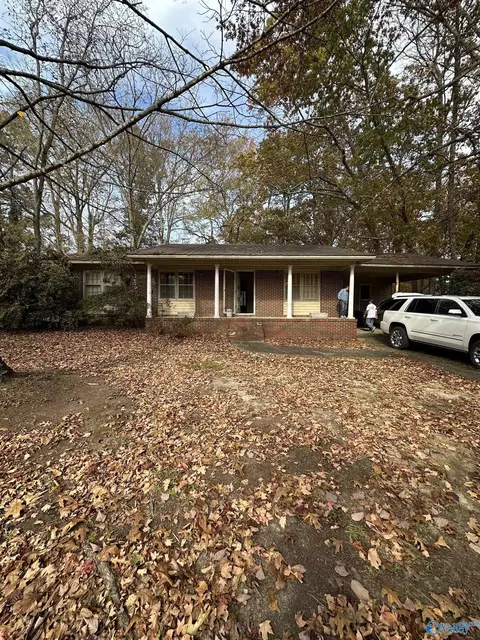 914 2nd Ave, Arab, AL 35016