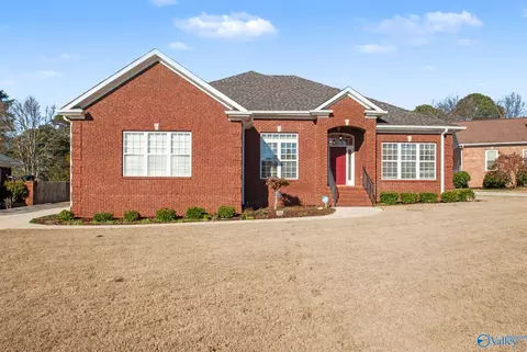 103 Kinsman Cir, Huntsville, AL 35806