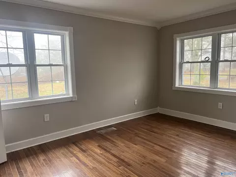 Bedroom - 4544 County Road 44, Section, AL 35771 photo 3 of 4