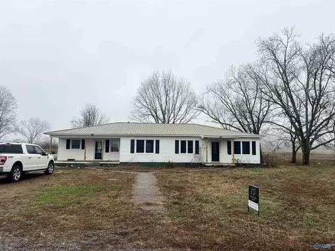 Exterior - 4544 County Road 44, Section, AL 35771 photo 2 of 4