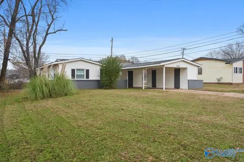 111 NE Whitney Ave, Huntsville, AL 35811