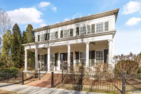 9 Thayer St, Huntsville, AL 35806