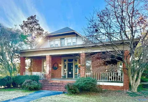 805 Barkley St, Hartselle, AL 35640