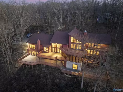5000 Sunset Blf, Huntsville, AL 35803