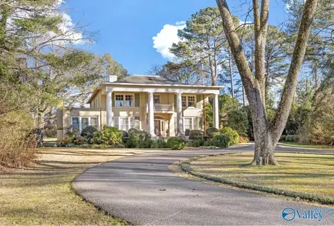 517 Scott St, Scottsboro, AL 35768