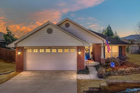 6802 Wintercrest Way, Owens Cross Roads, AL 35763