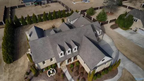16091 Southern Way, Athens, AL 35613