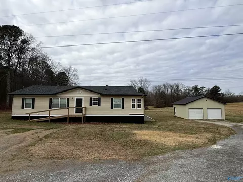 188 Prince Cir, Laceys Spring, AL 35754