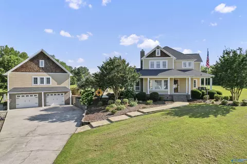 247 Raulston Ln, Grant, AL 35747