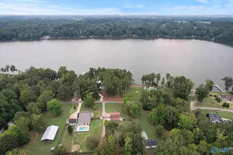 View/Area - 8565 Curtis Rd, Athens, AL 35614 photo 1 of 5