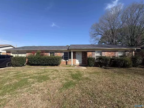 1314 Castleman Ave, Decatur, AL 35601