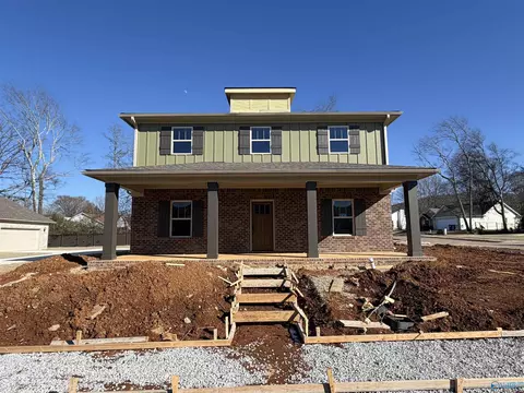 1600 Calistoga Cir, Huntsville, AL 35811