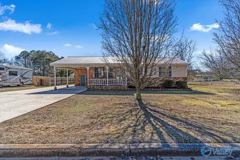 60 Campbell St, Moulton, AL 35650