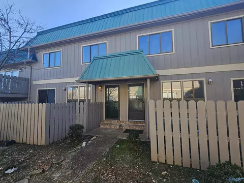 2225 Golf Rd #107, Huntsville, AL 35802