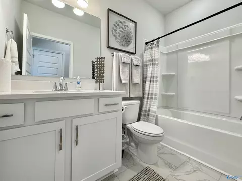 Bath - 115 Clift Creek Dr, Madison, AL 35757 photo 4 of 4
