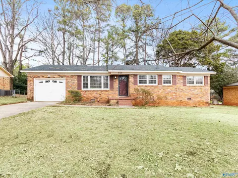 3406 Euclid Cir, Huntsville, AL 35810