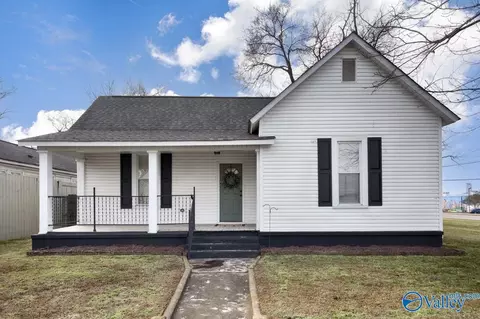 221 Beirne Ave, Huntsville, AL 35801
