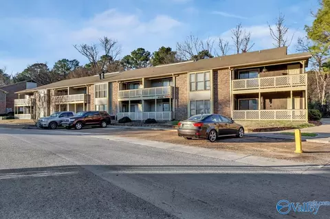 4952 Seven Pine Cir, Huntsville, AL 35816