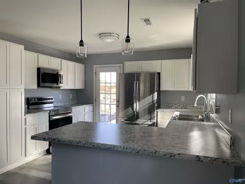 245 Gurley Pike, Gurley, AL 35748