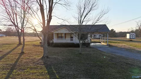 665 Church St, Boaz, AL 35956