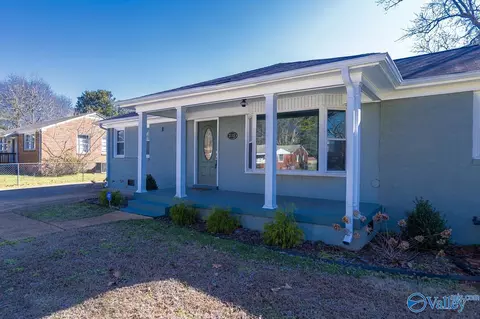 2115 Gilbreath Rd, Huntsville, AL 35810