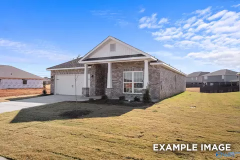 202 Irish Hill Dr, Meridianville, AL 35759