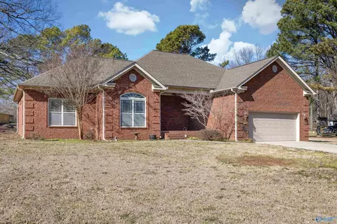 34 Sharon Ave, Trinity, AL 35673 photo 1
