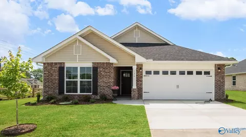 176 Bingham Way, New Market, AL 35761