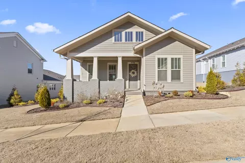 376 Saint Louis St, Madison, AL 35758